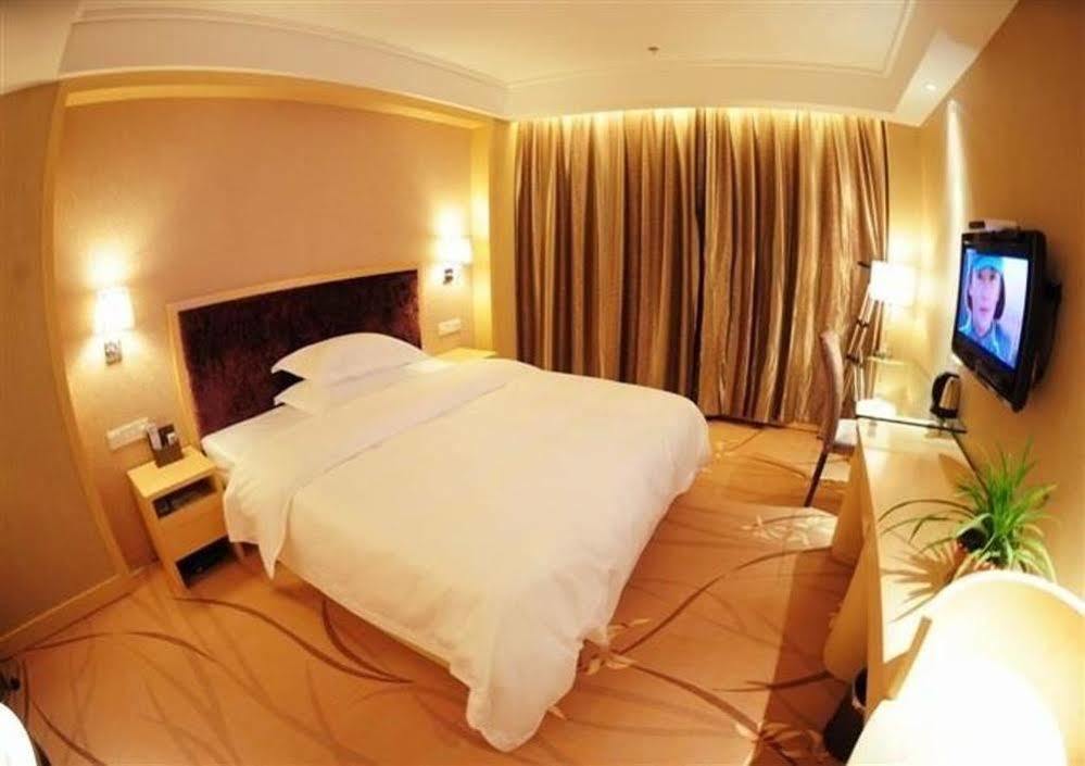 Ronghe Holiday Hotel Shiyan  Dış mekan fotoğraf