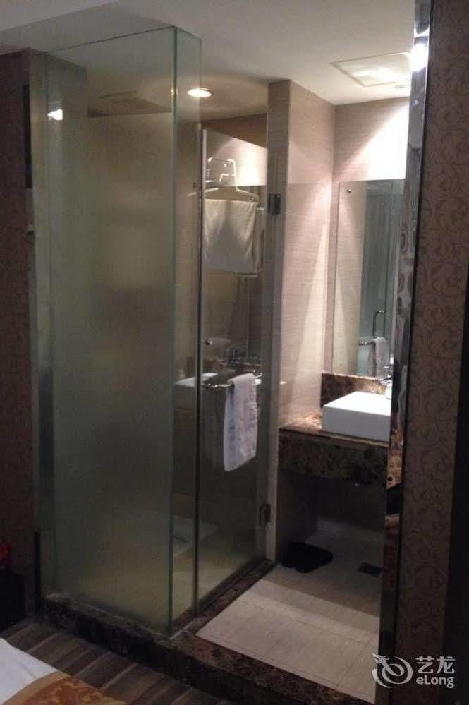 Ronghe Holiday Hotel Shiyan  Dış mekan fotoğraf