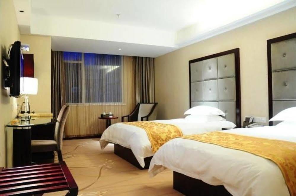 Ronghe Holiday Hotel Shiyan  Dış mekan fotoğraf
