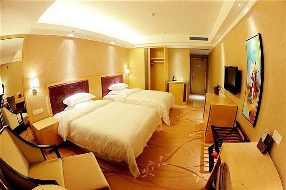 Ronghe Holiday Hotel Shiyan  Dış mekan fotoğraf
