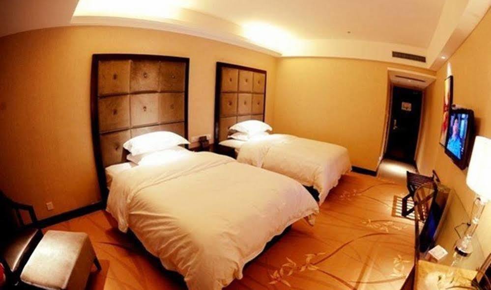 Ronghe Holiday Hotel Shiyan  Dış mekan fotoğraf
